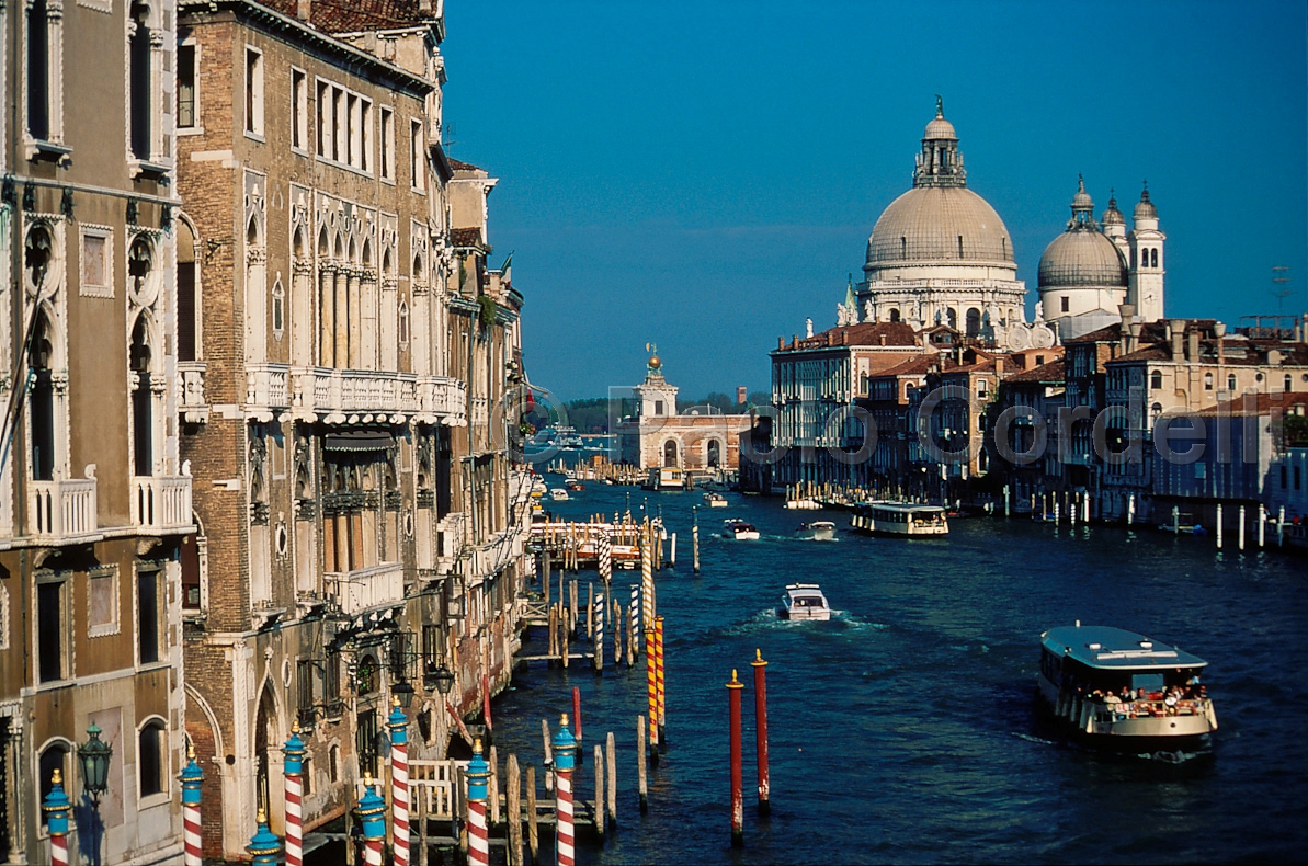 Grand Canal and Church of St. Mary of Health, Venice, Veneto, Italy
(cod:Venice 19)